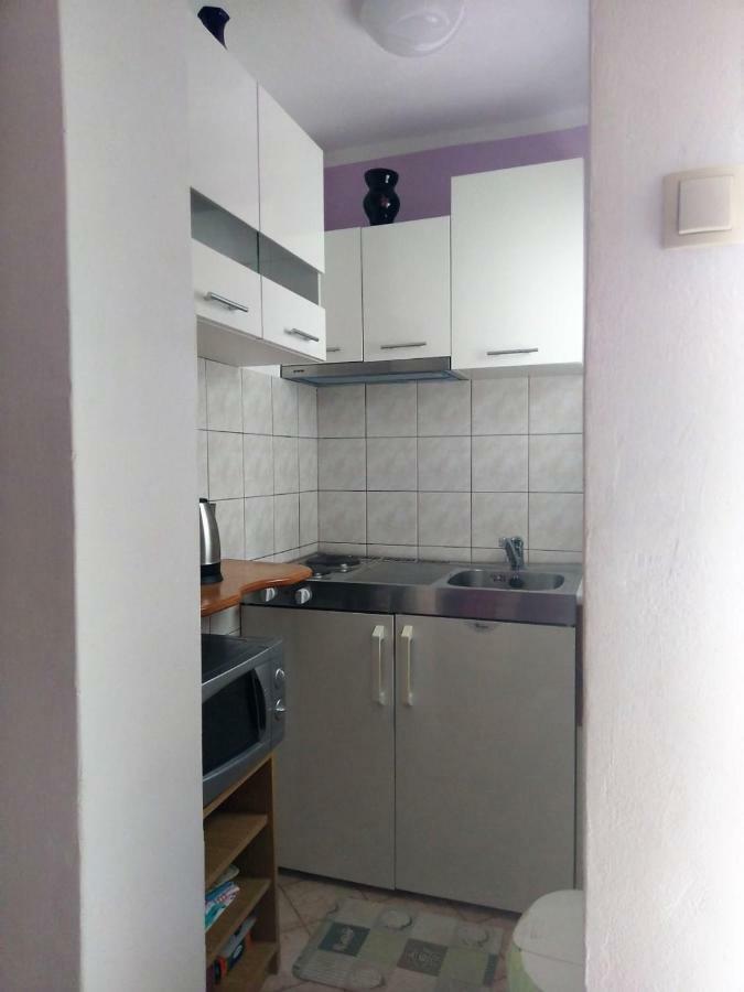 Guest House Tonica Krk Town Exterior foto
